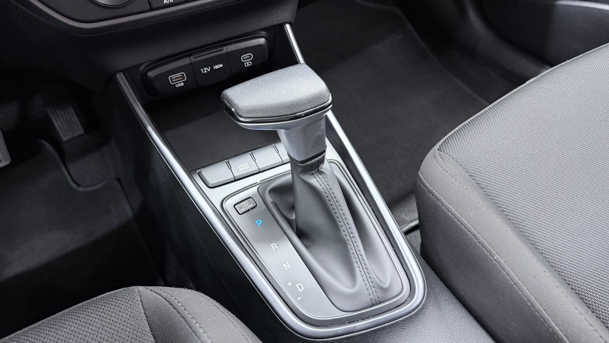 HYUNDAI BAYON 22